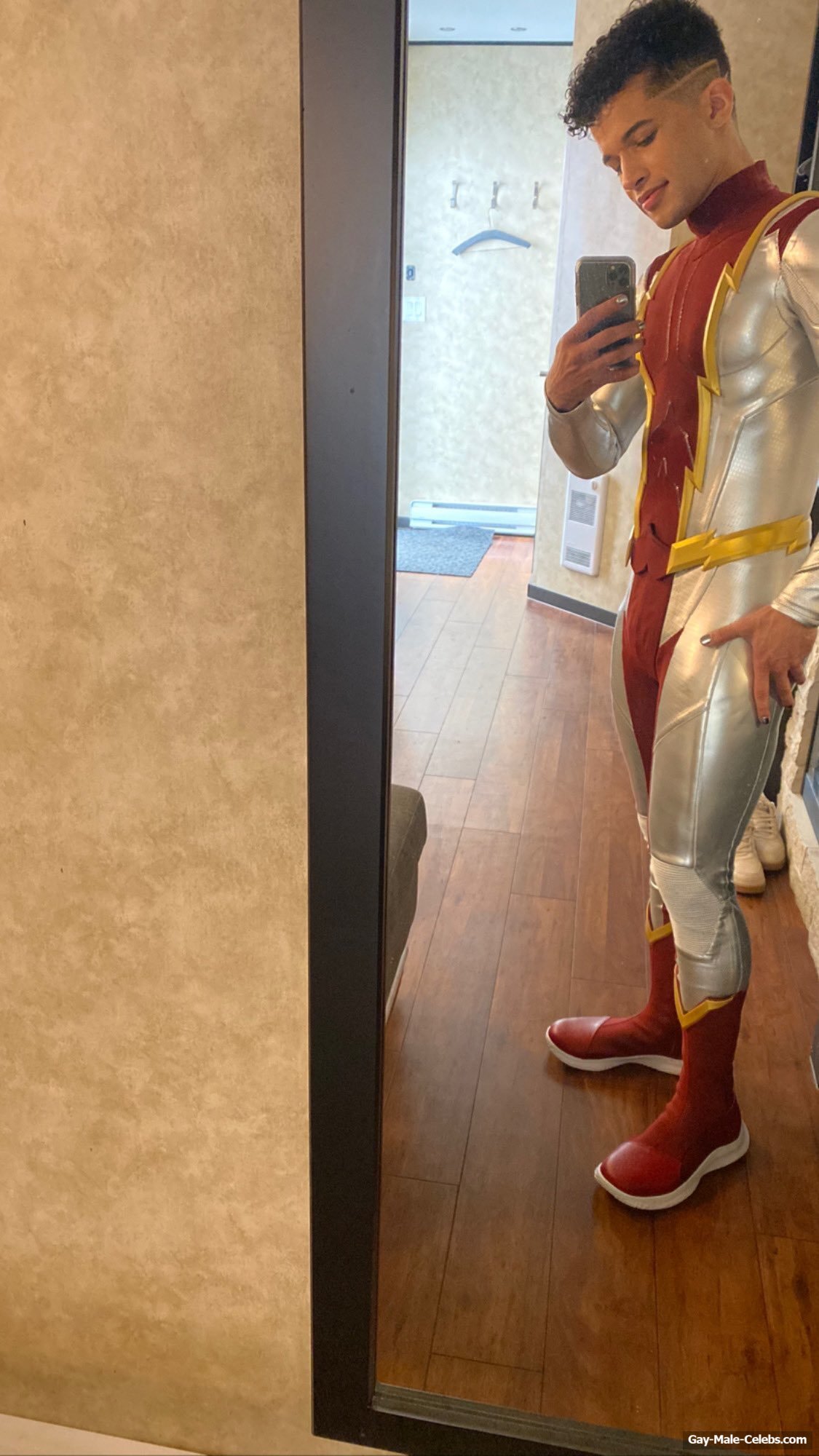 Jordan Fisher Naked Torso And Sexy Underwear Pics