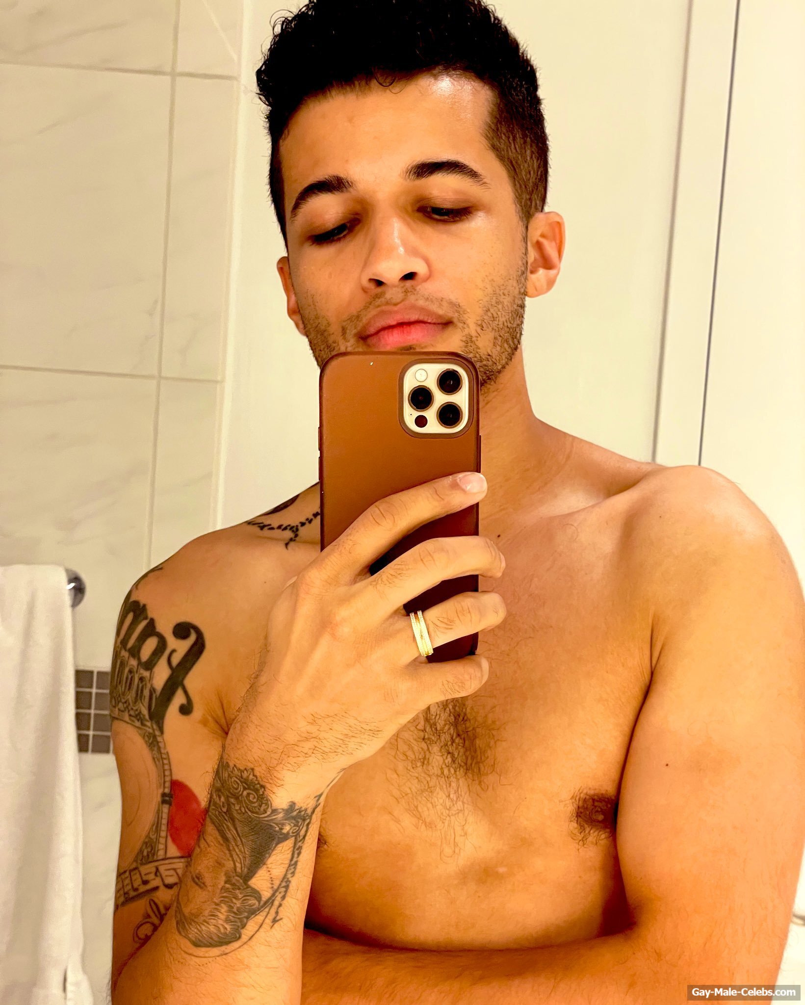 Jordan Fisher Naked Torso And Sexy Underwear Pics