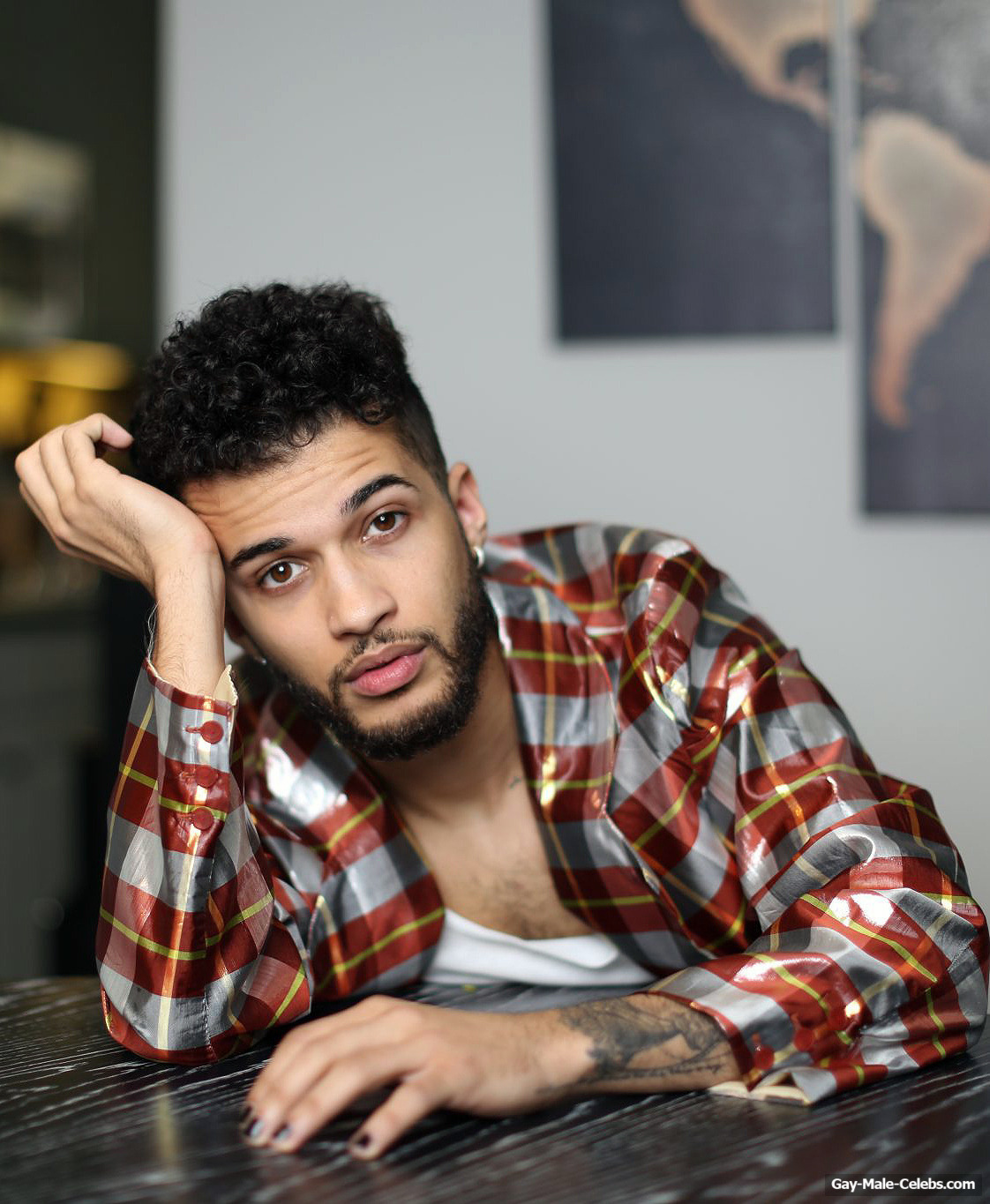 Jordan Fisher Naked Torso And Sexy Underwear Pics