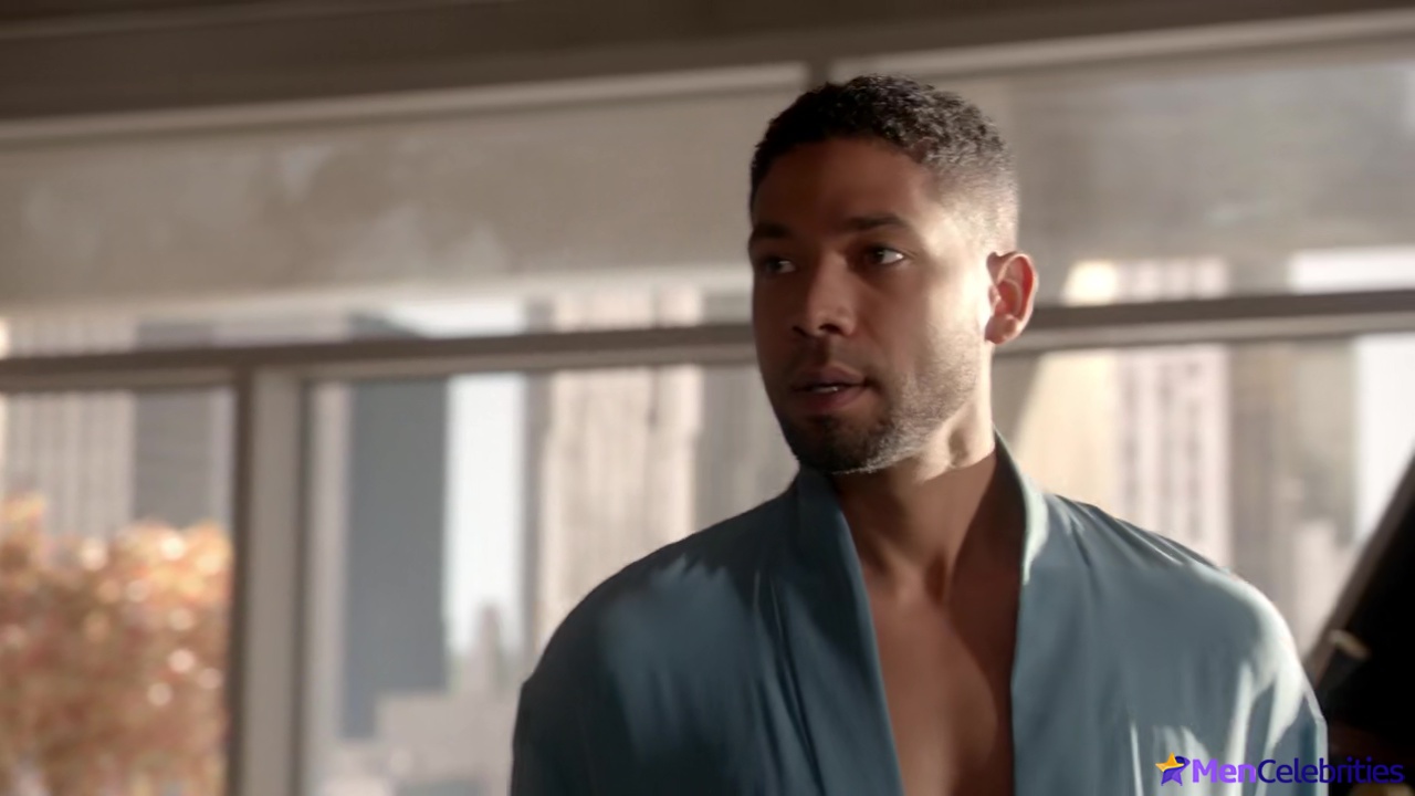 Jussie Smollett shirtless in Empire 2-04 Poor Yorick
