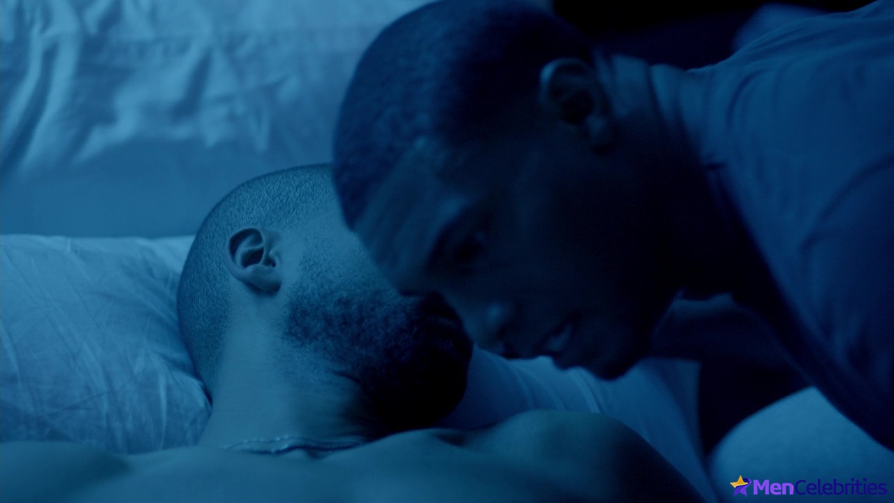 Jussie Smollett and Tobias Truvillion shirtless in Empire 3-06 Chimes At Midnight