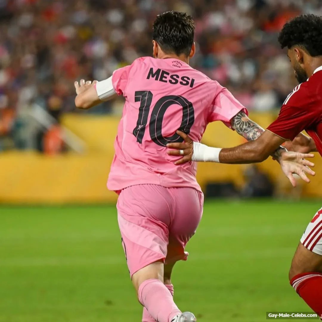 Lionel Messi Dick Bulge And Sexy Shirtless Photos