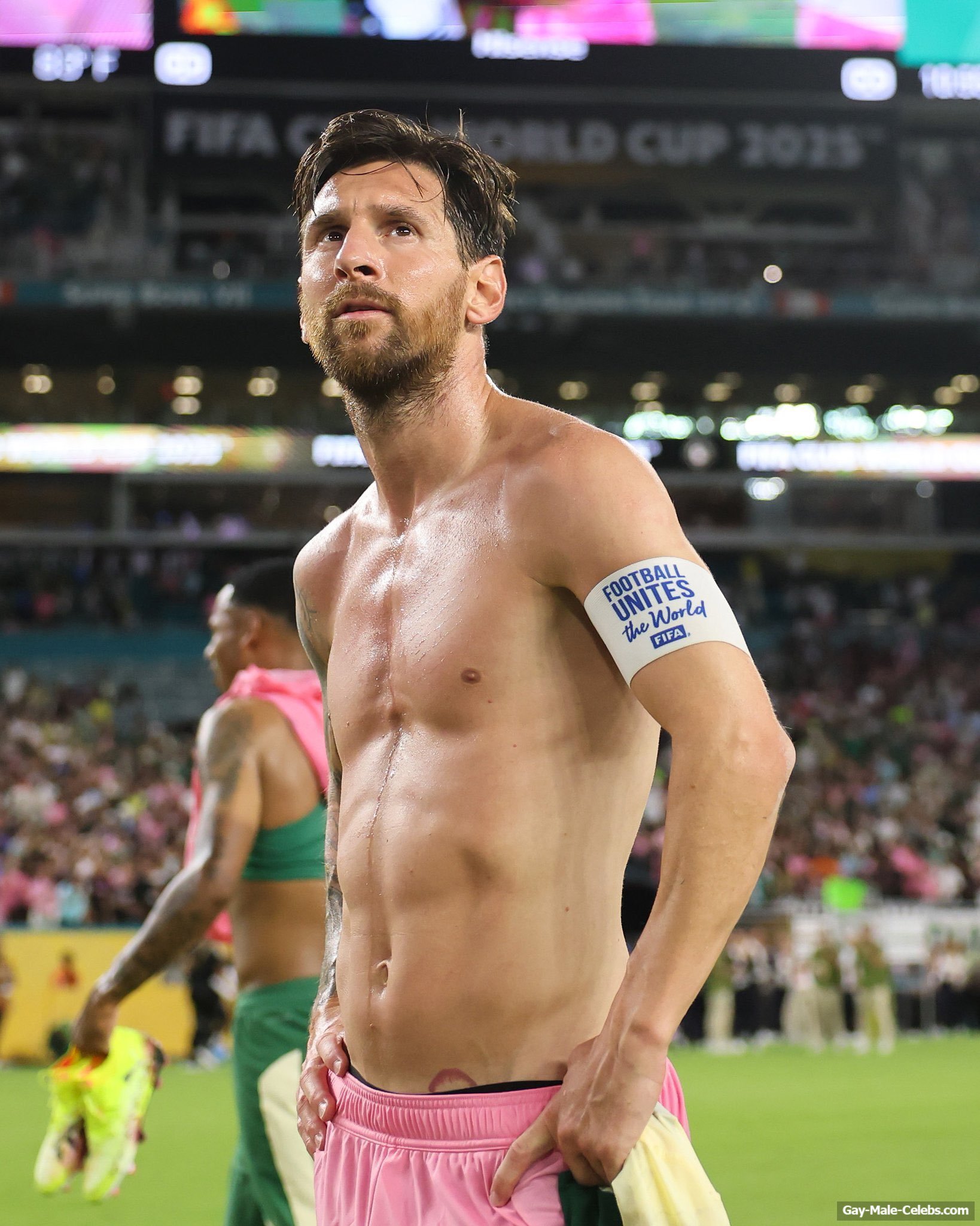 Lionel Messi Dick Bulge And Sexy Shirtless Photos