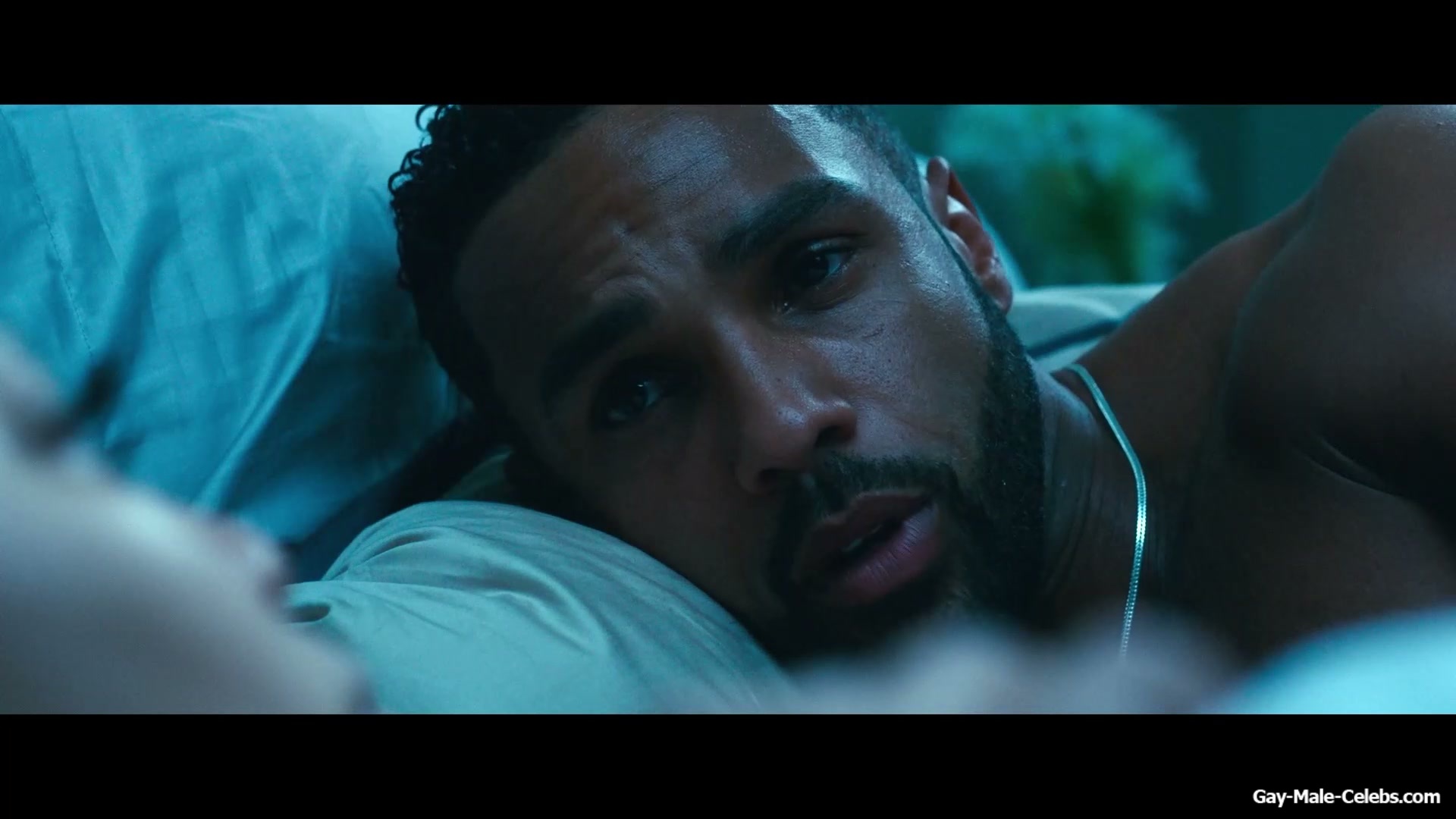Lucien Laviscount Nude and Straight Sex in Strung