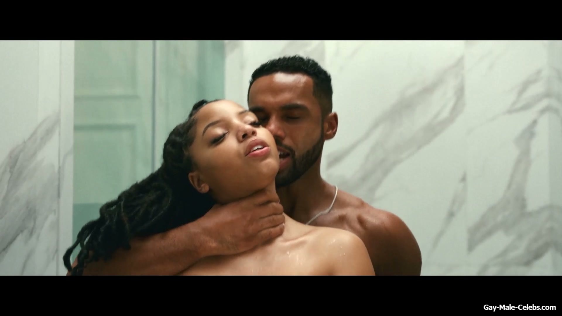 Lucien Laviscount Nude and Straight Sex in Strung