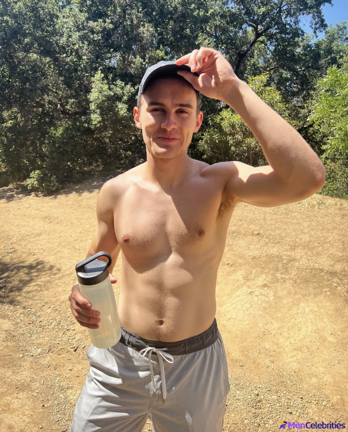 Michael Johnston shirtless and erotic gay pics