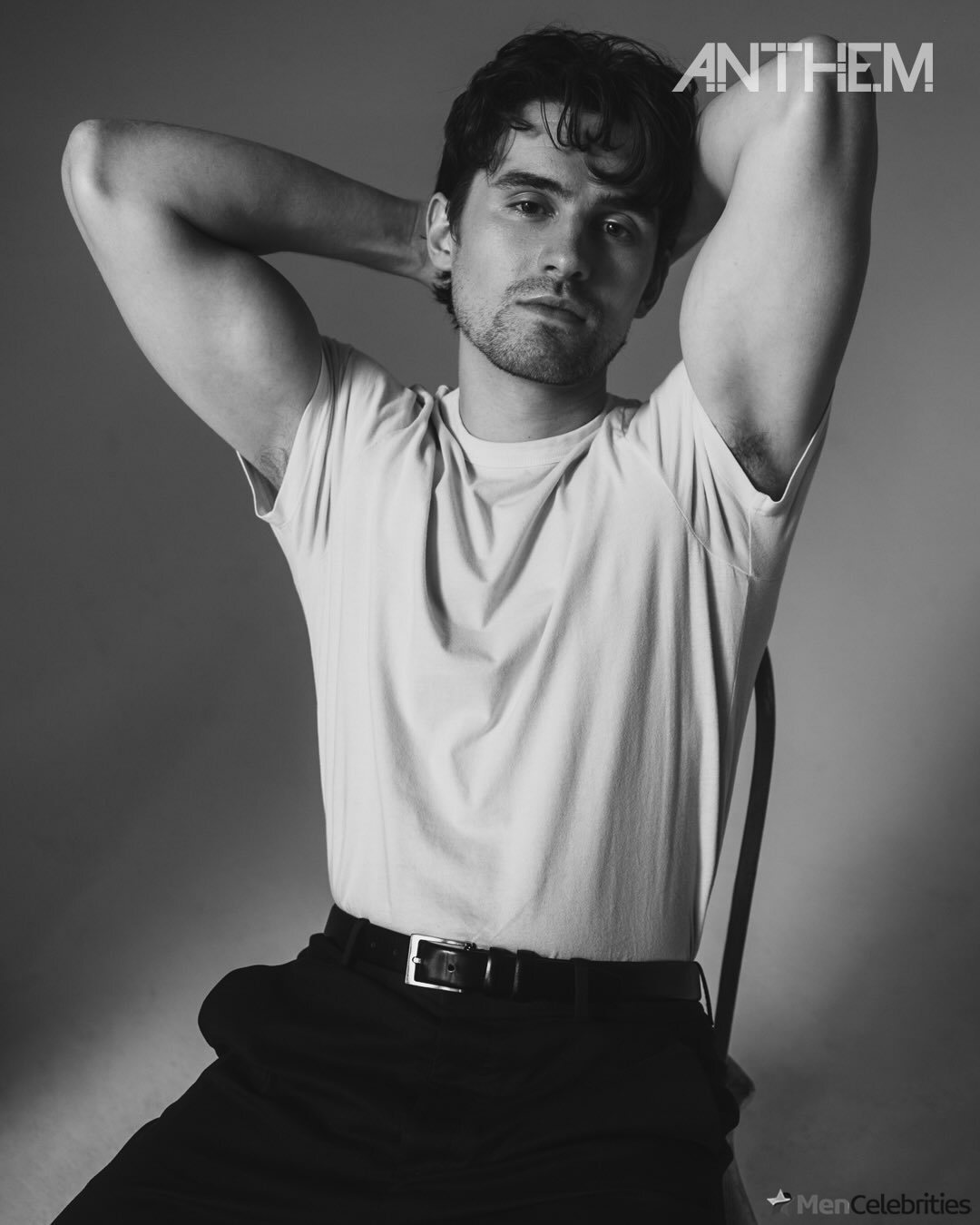 Michael Johnston shirtless and erotic gay pics
