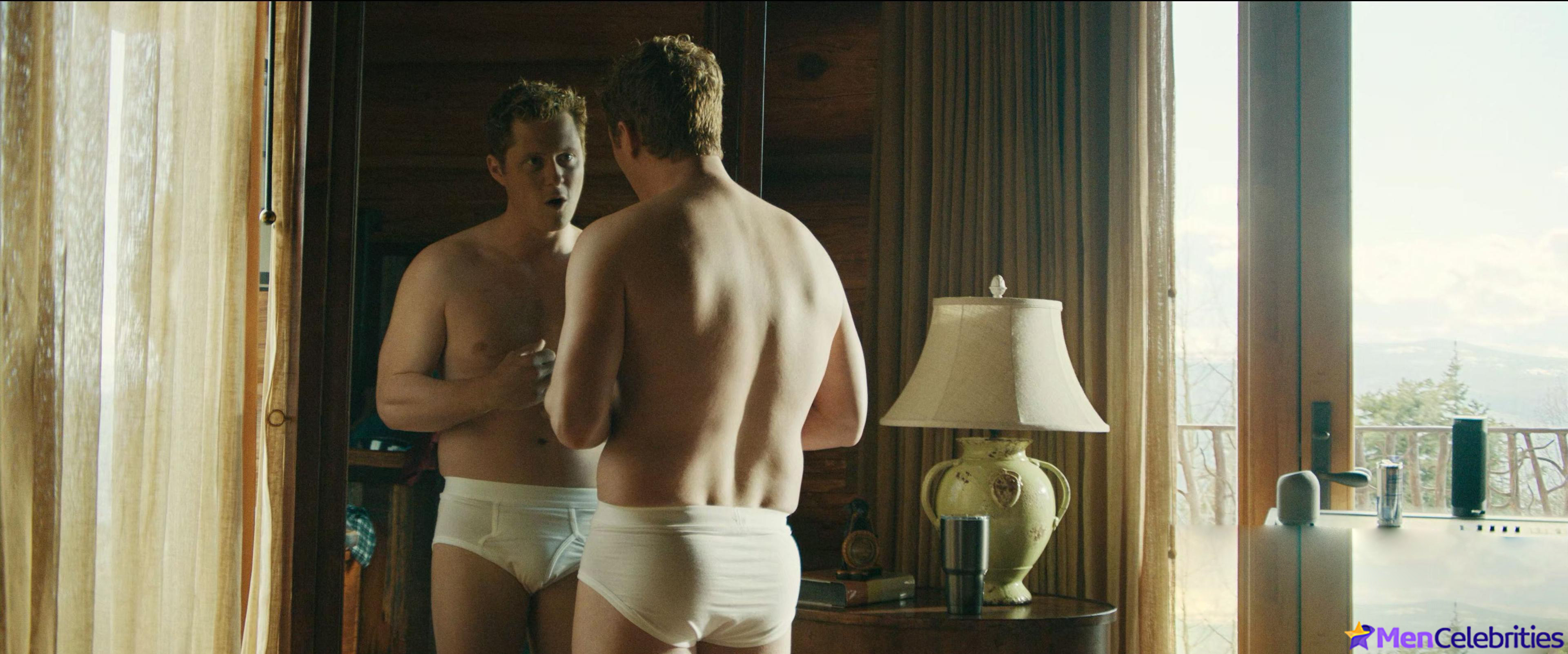 Noah Reid nude and erotic movie scenes
