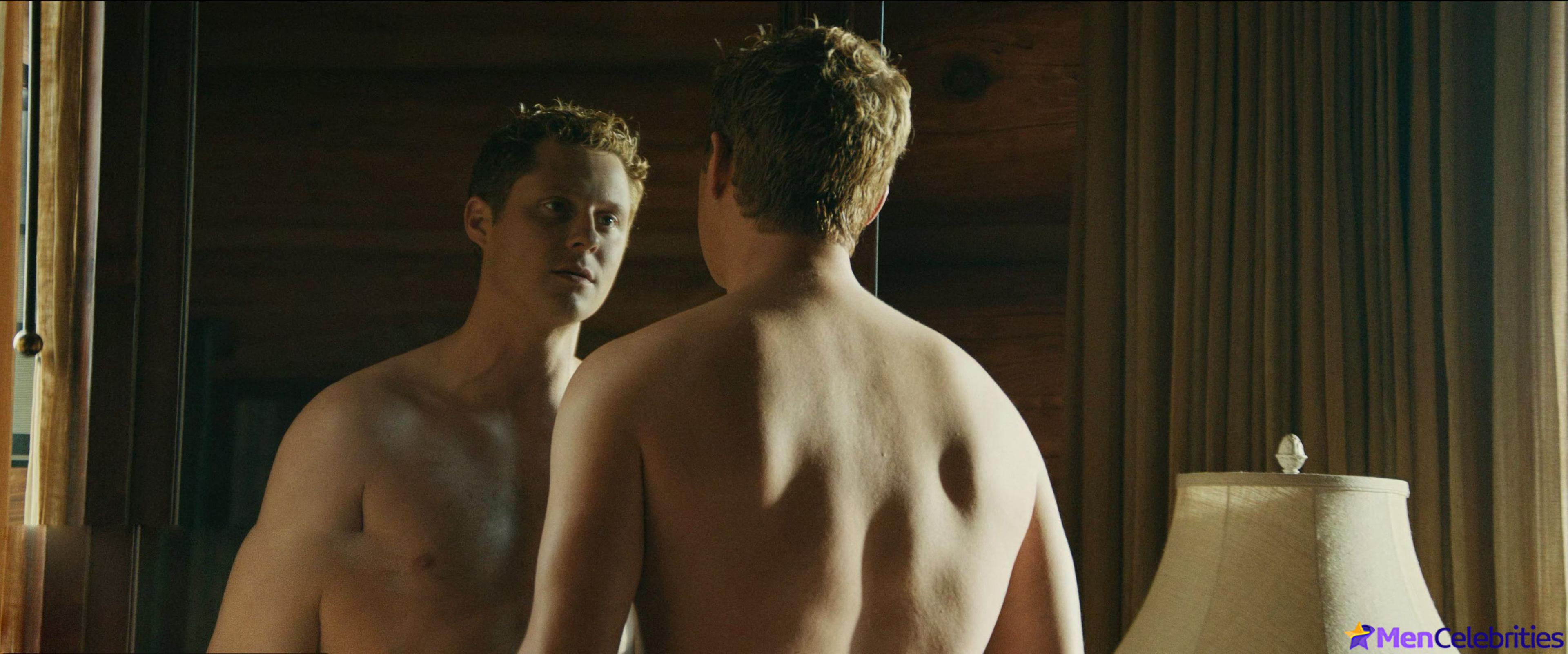 Noah Reid nude and erotic movie scenes