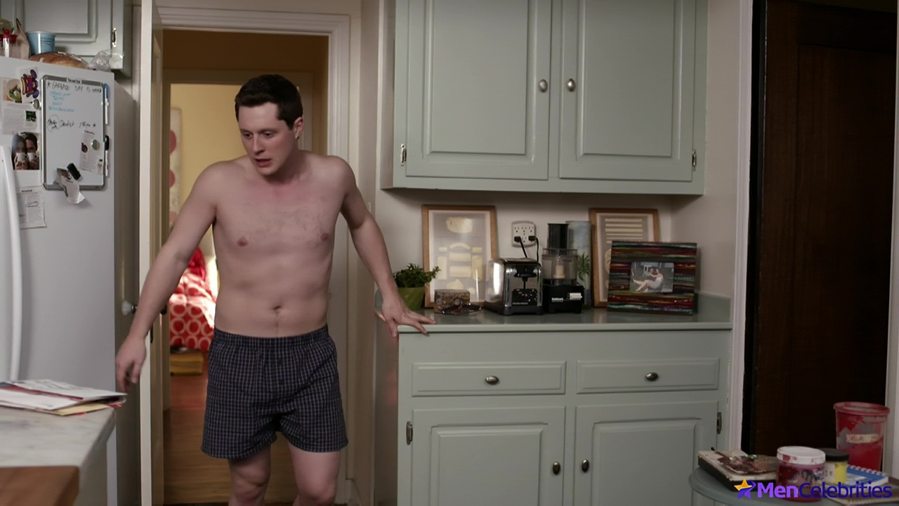 Noah Reid naked torso in Kevin From Work