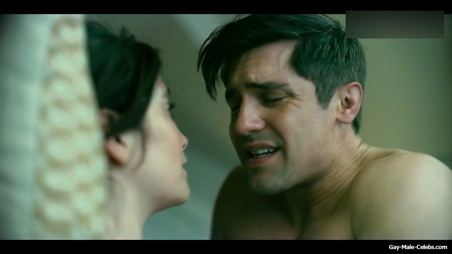Phil Dunster Nude And Sex Scenes in Rooster