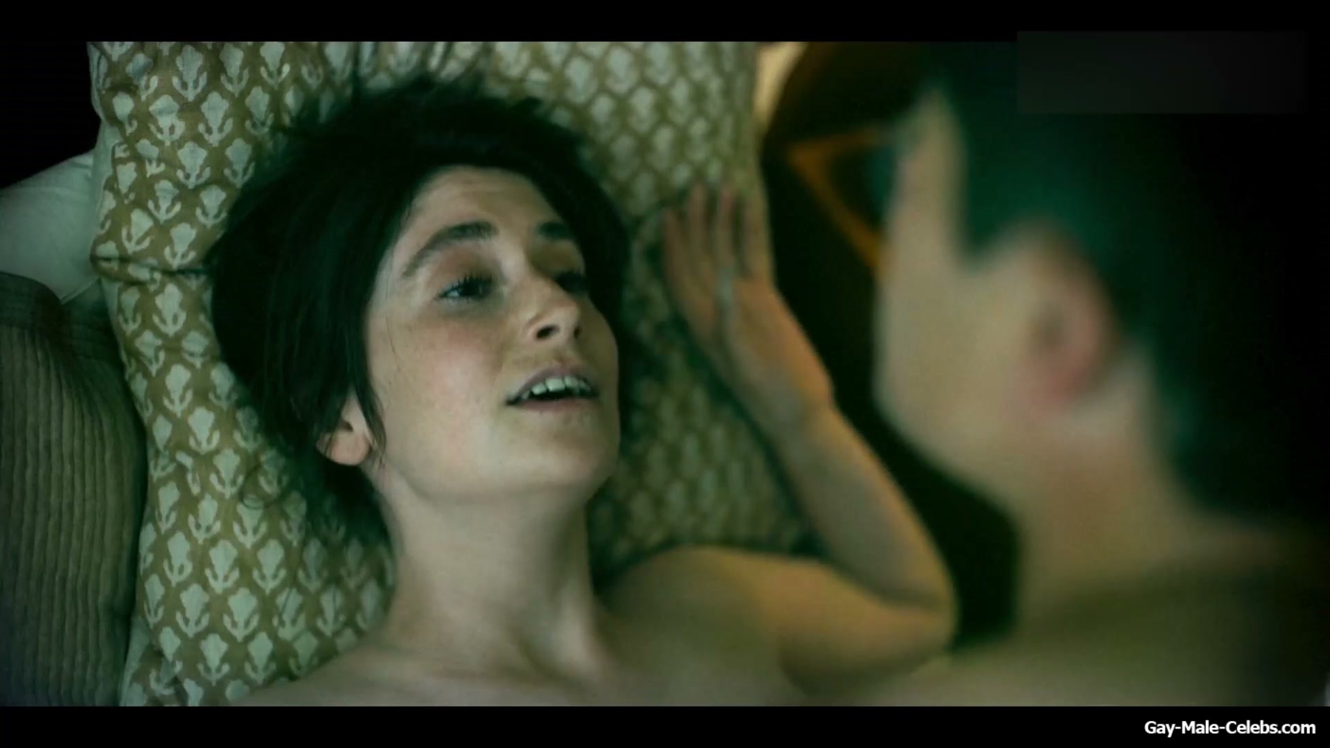 Phil Dunster Nude And Sex Scenes in Rooster