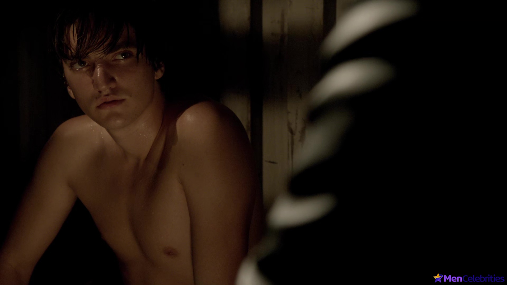 Richard Harmon shirtless in Rogue 1-03 Cathys Song