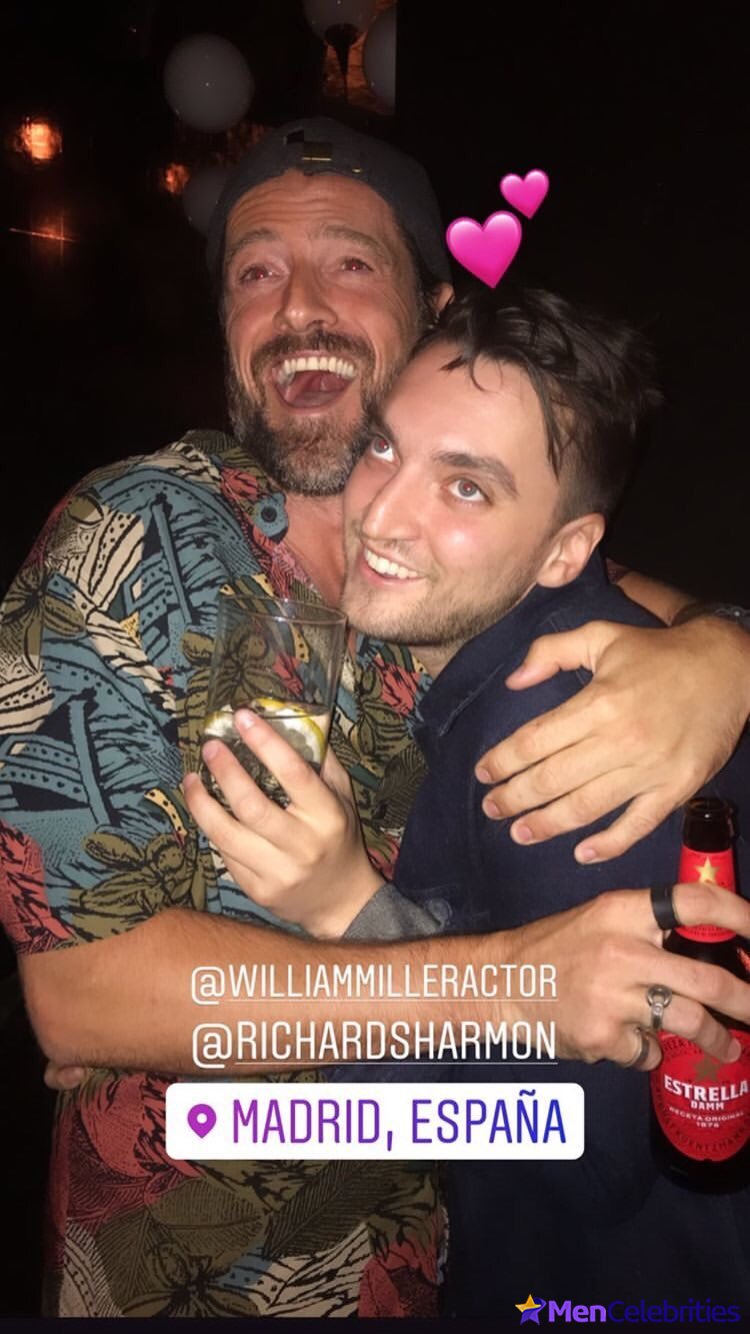 Richard Harmon shirtless and sexy pics