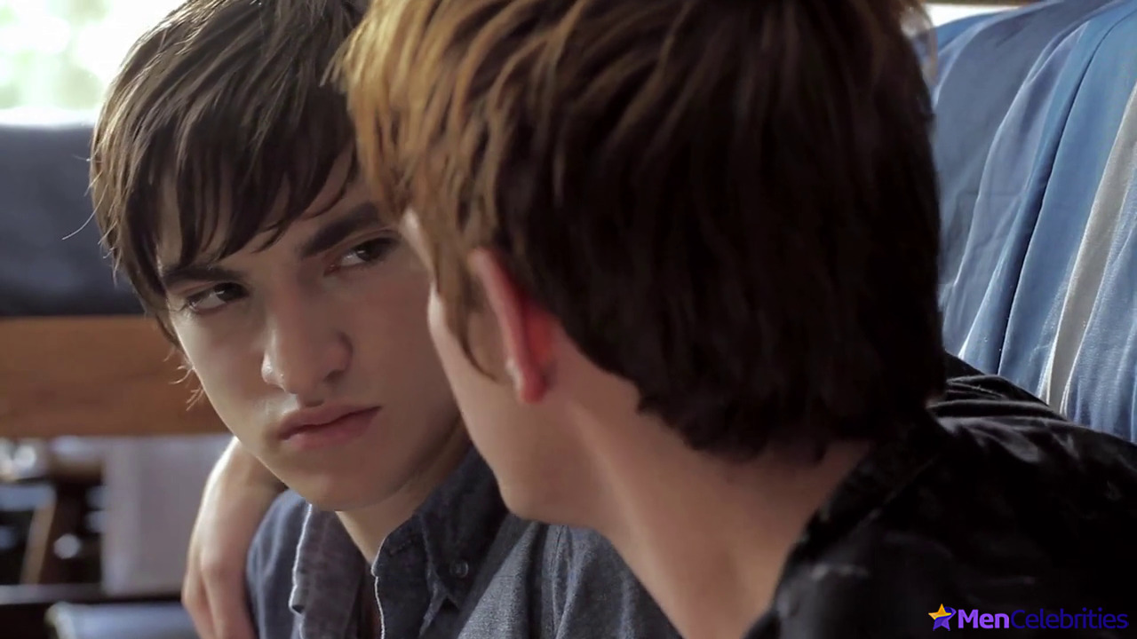 Richard Harmon shirtless in Judas Kiss