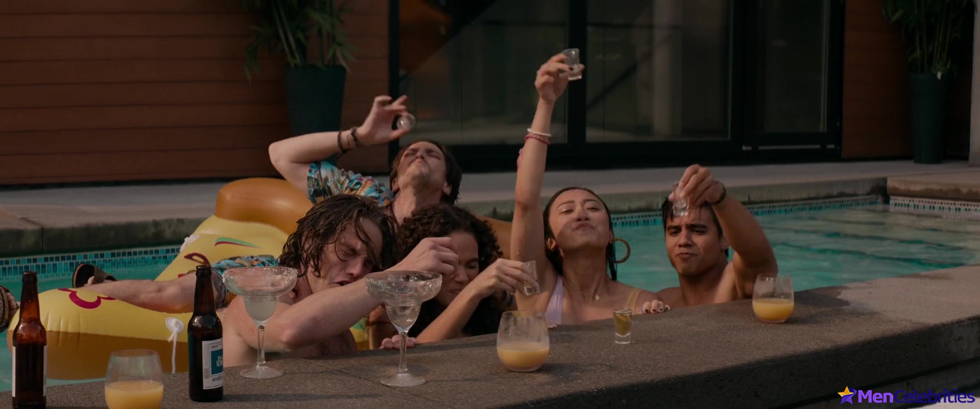 Richard Harmon sexy in Margaux
