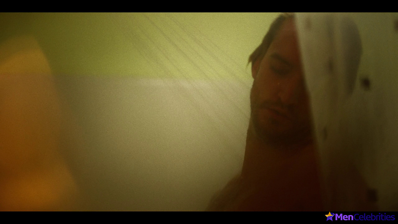 Richard Harmon shirtless in Fakes 1-05 Real Gs Move In Silence Like Lasagna