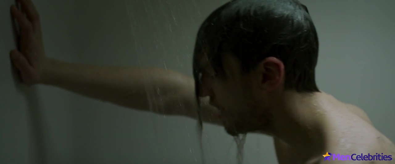 Richard Harmon nude in Woodland