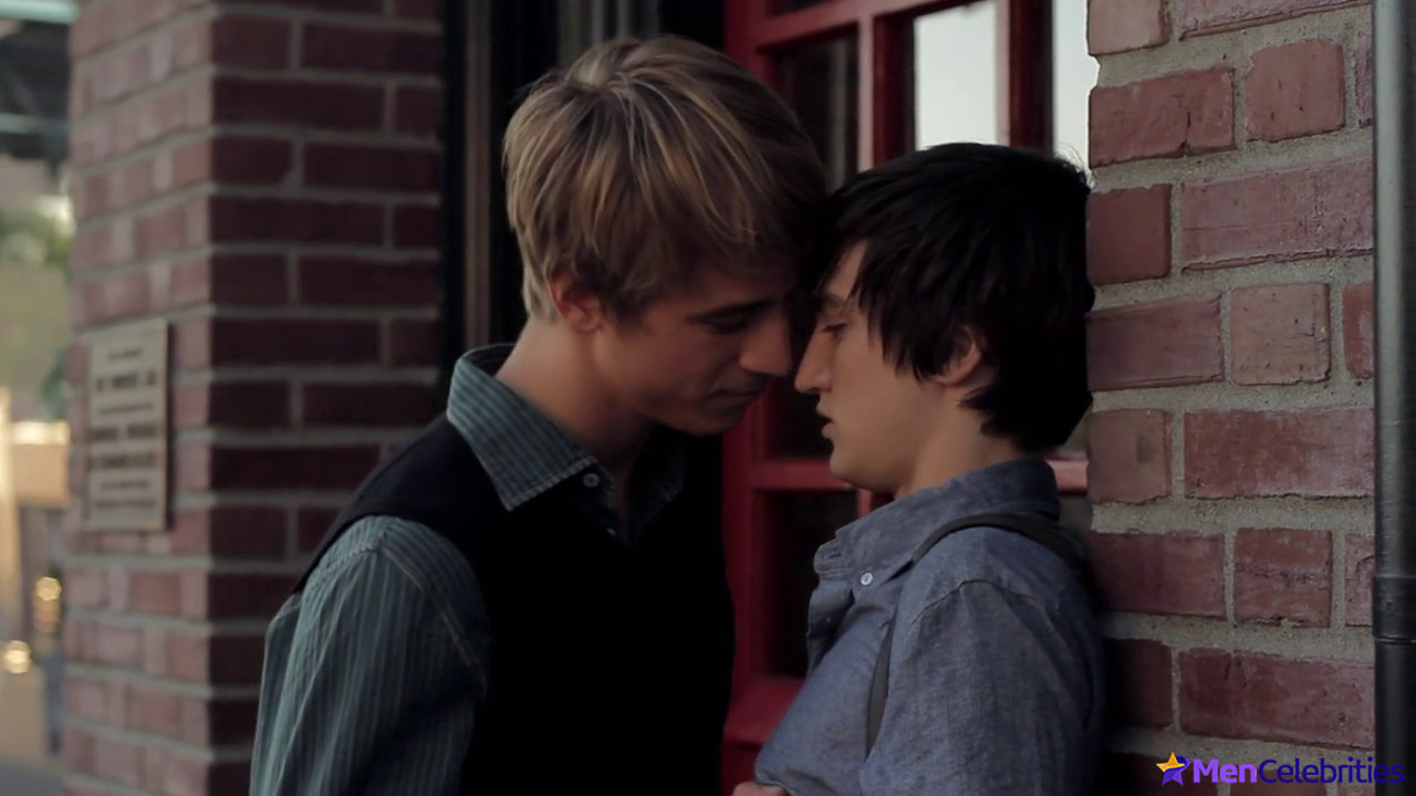 Richard Harmon nude in Judas Kiss