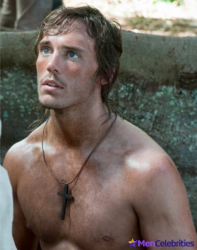 Sam Claflin naked shots