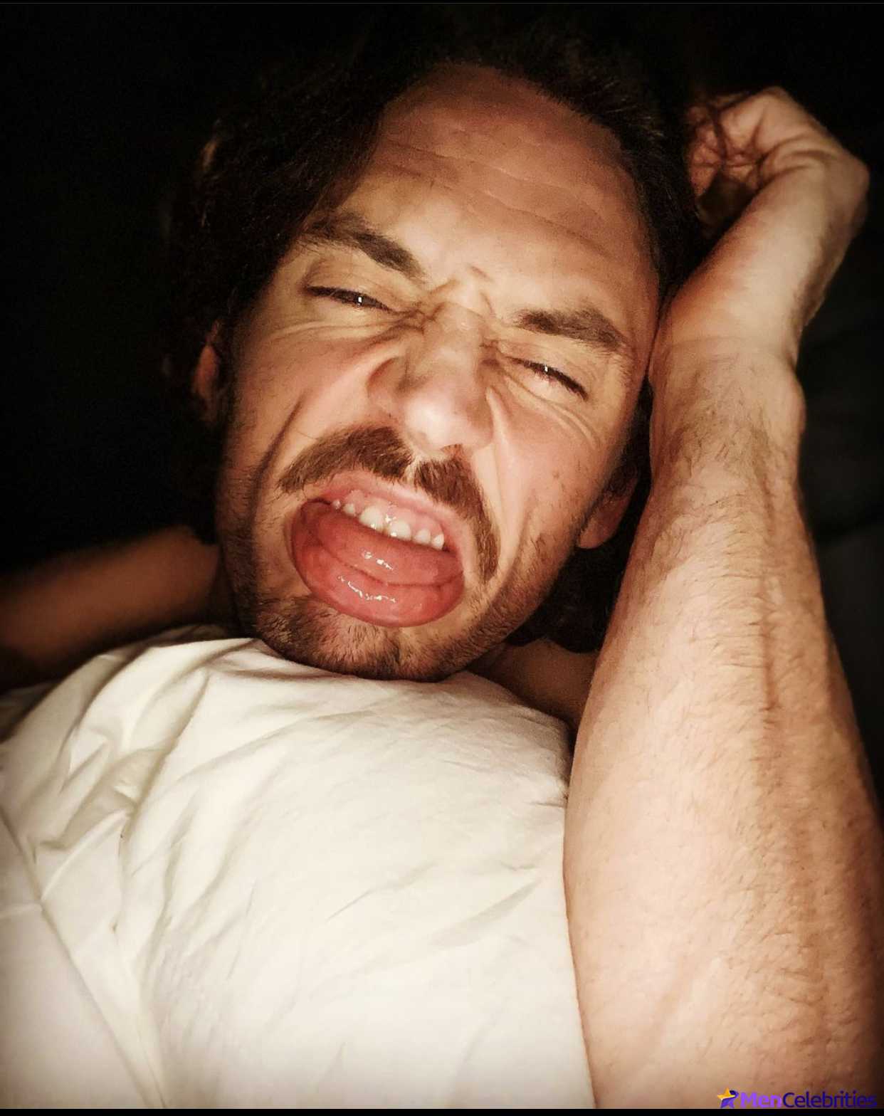 Sam Claflin jerk off leaks