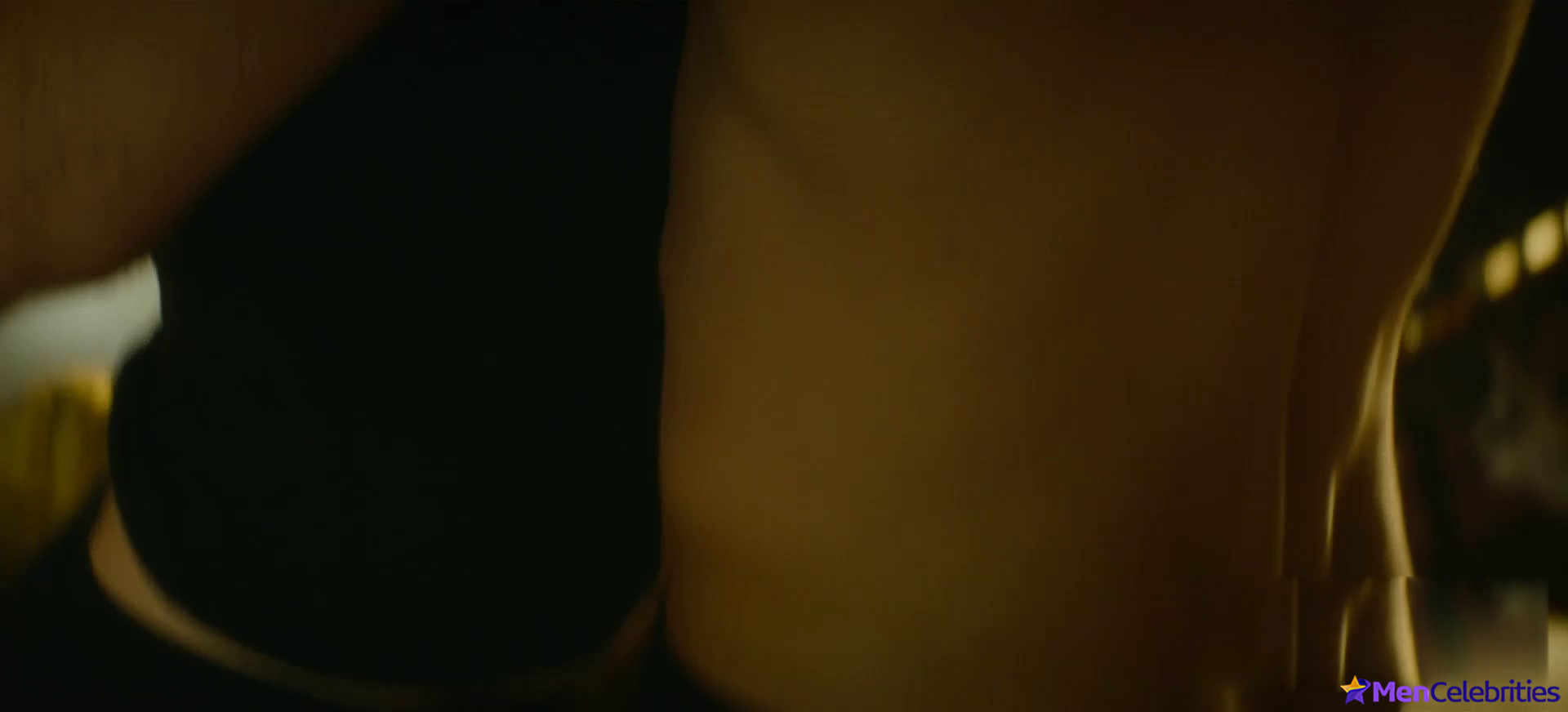 Sam Claflin nude scenes in Vanished