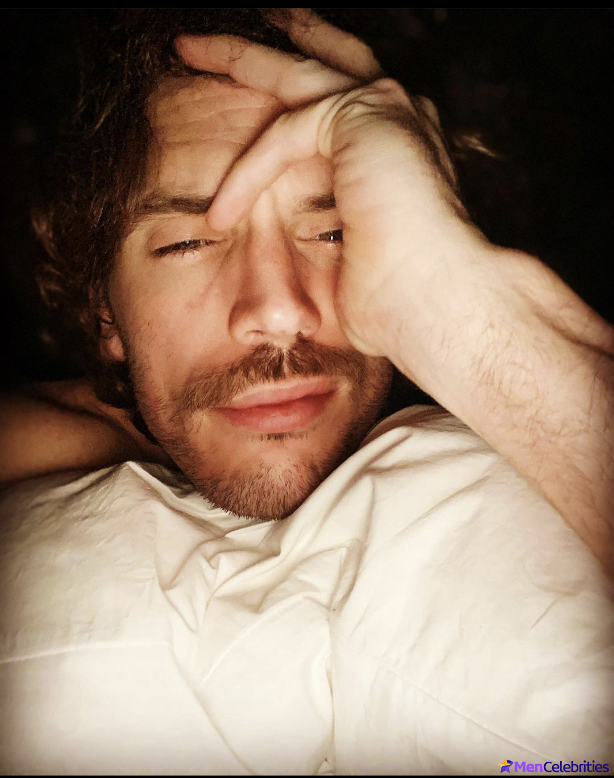 Sam Claflin leaked nude photos