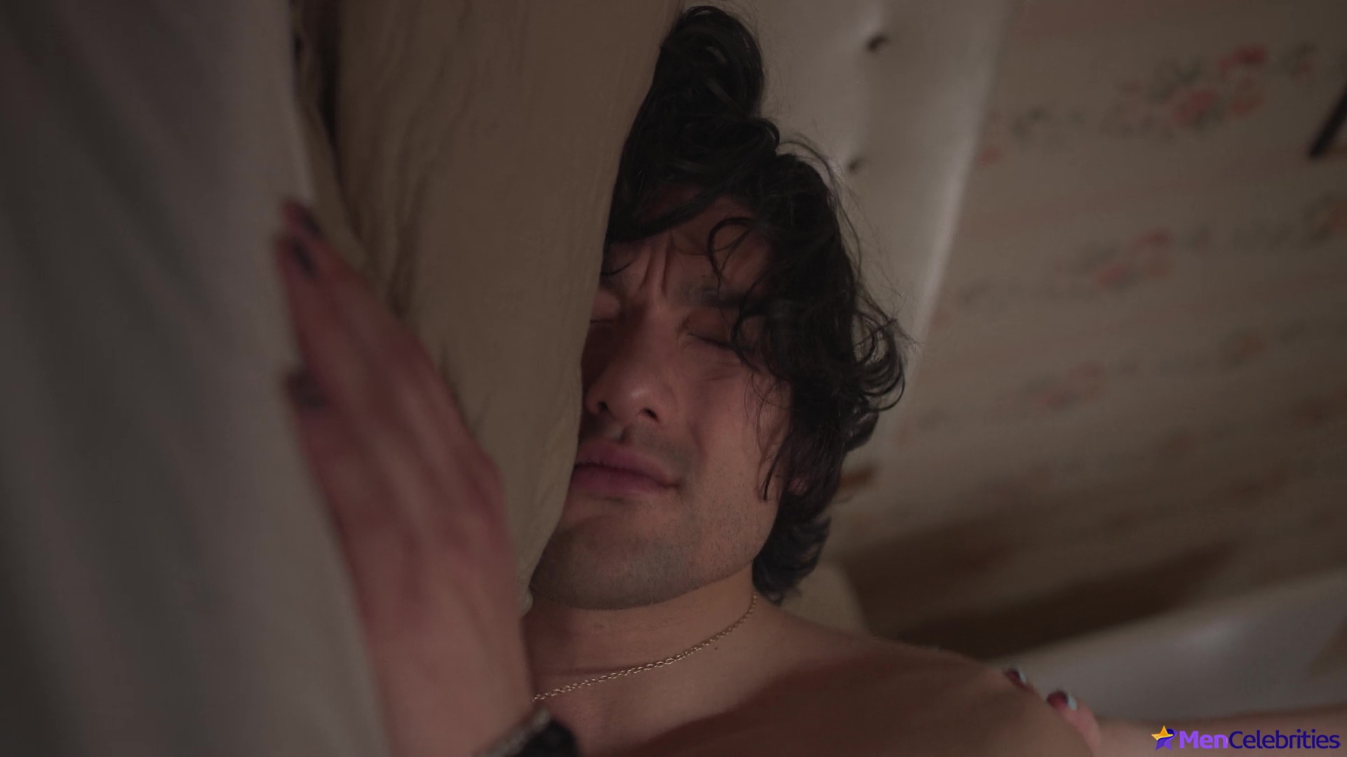 Will Sharpe nude and underwear scenes in Too Much