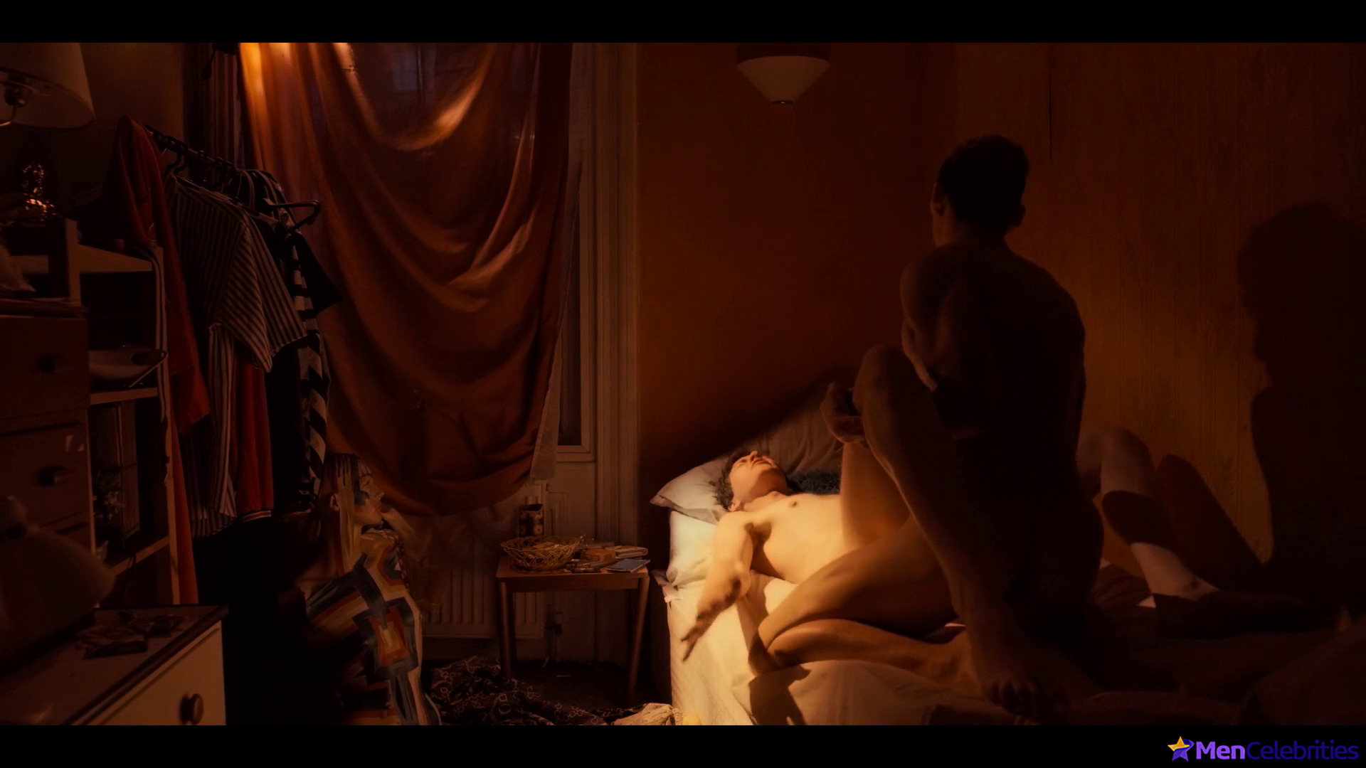 Will Sharpe nude and gay sex in Giri Haji