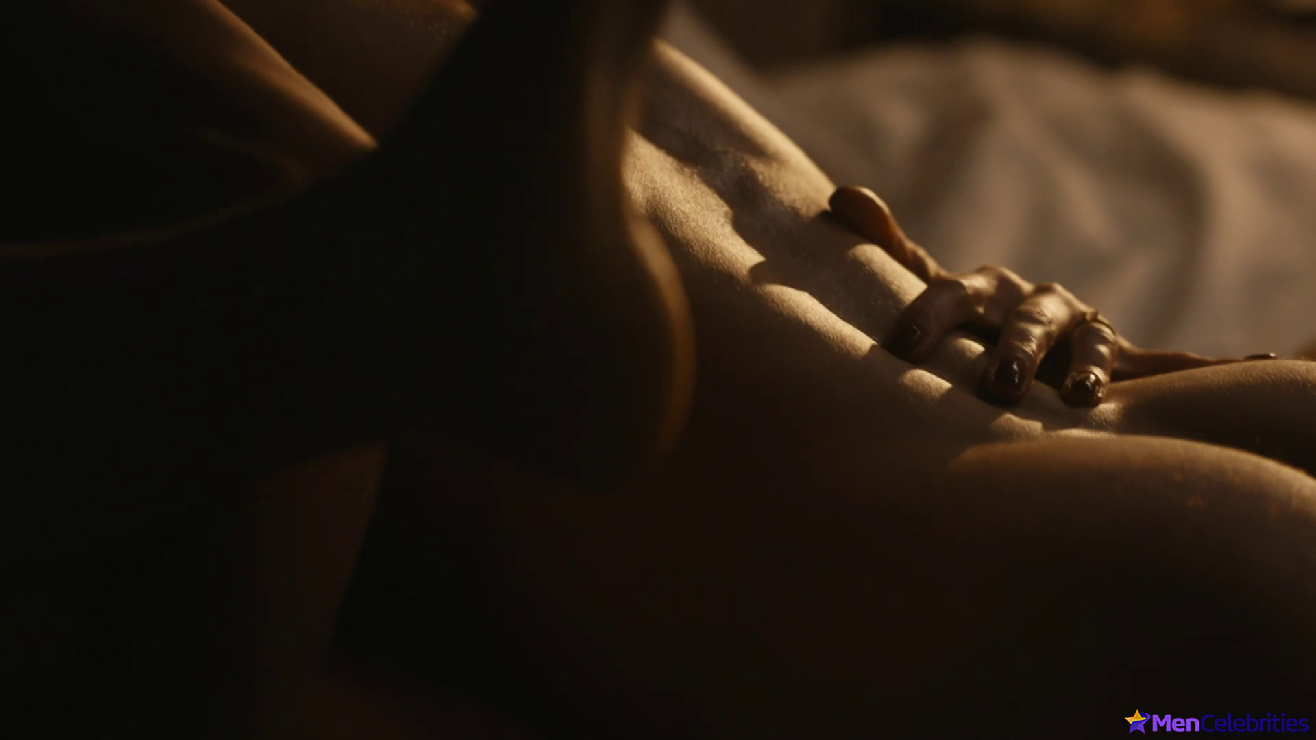 Will Sharpe nude and sex scenes in The White Lotus