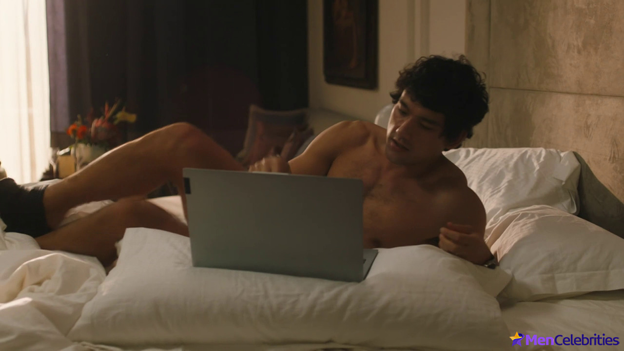Will Sharpe nude and sex scenes in The White Lotus