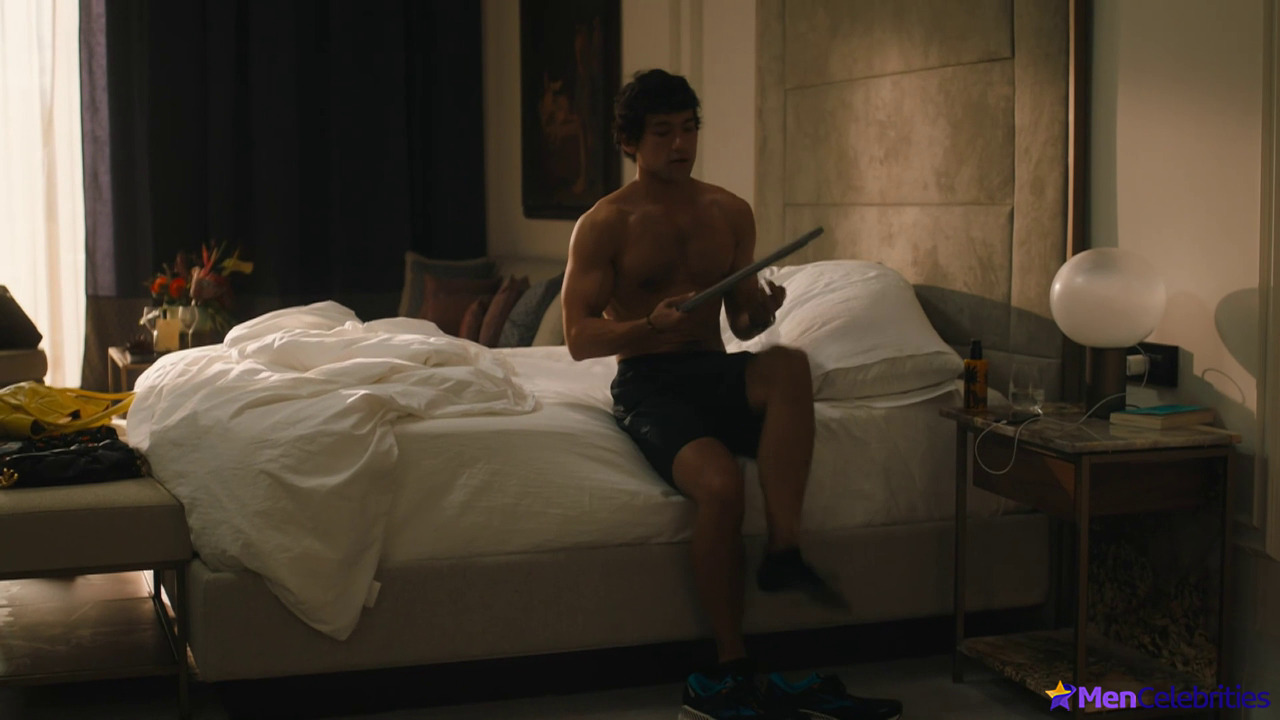 Will Sharpe nude and sex scenes in The White Lotus