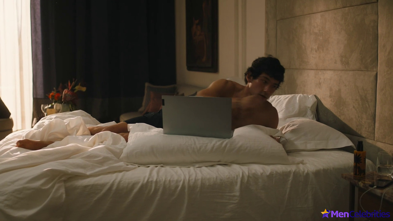 Will Sharpe nude and sex scenes in The White Lotus