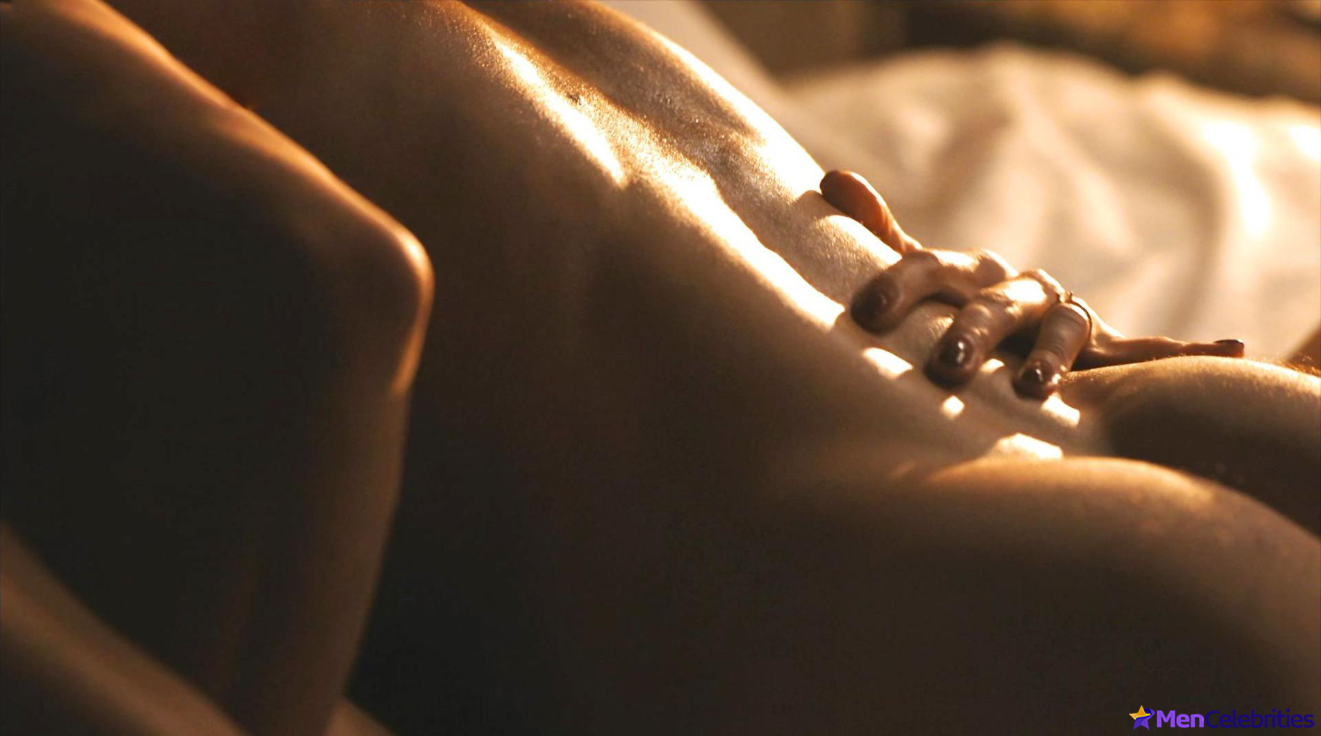 Will Sharpe nude and sex scenes