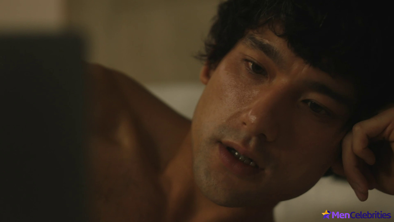 Will Sharpe nude and sex scenes in The White Lotus