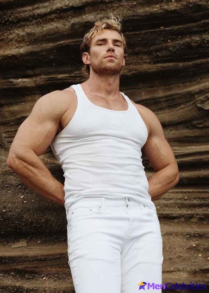 Zane Phillips nude and underwear