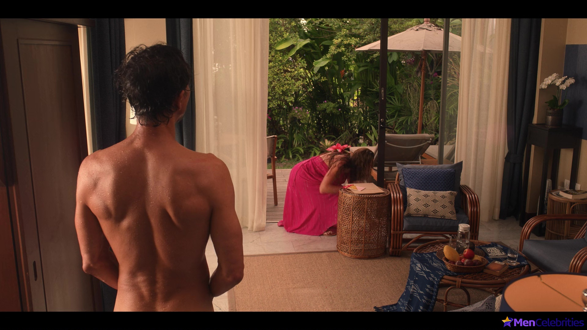 Benjamin Bratt nudes in Mother Of The Bride