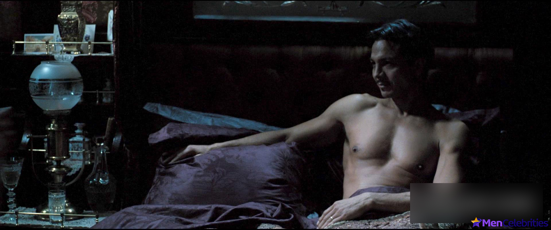 Benjamin Bratt nude and sex scenes