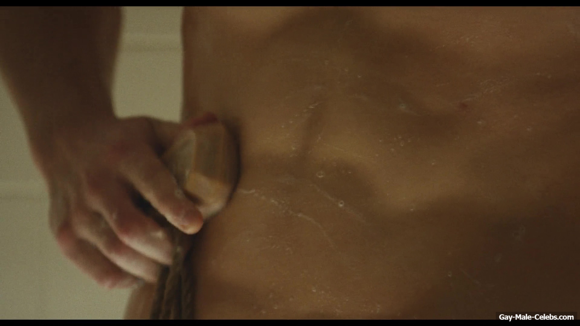 Daniel Dale Nude And Hot Shower Scenes in The Shards