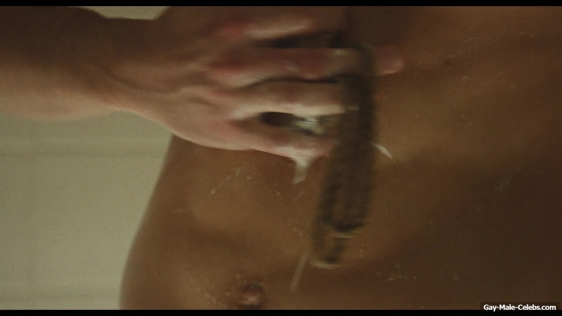 Daniel Dale Nude And Hot Shower Scenes in The Shards