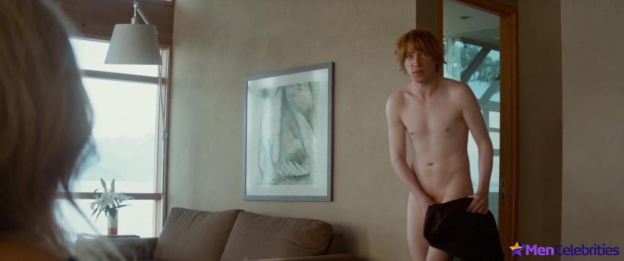 Domhnall Gleeson nude in Crash Pad