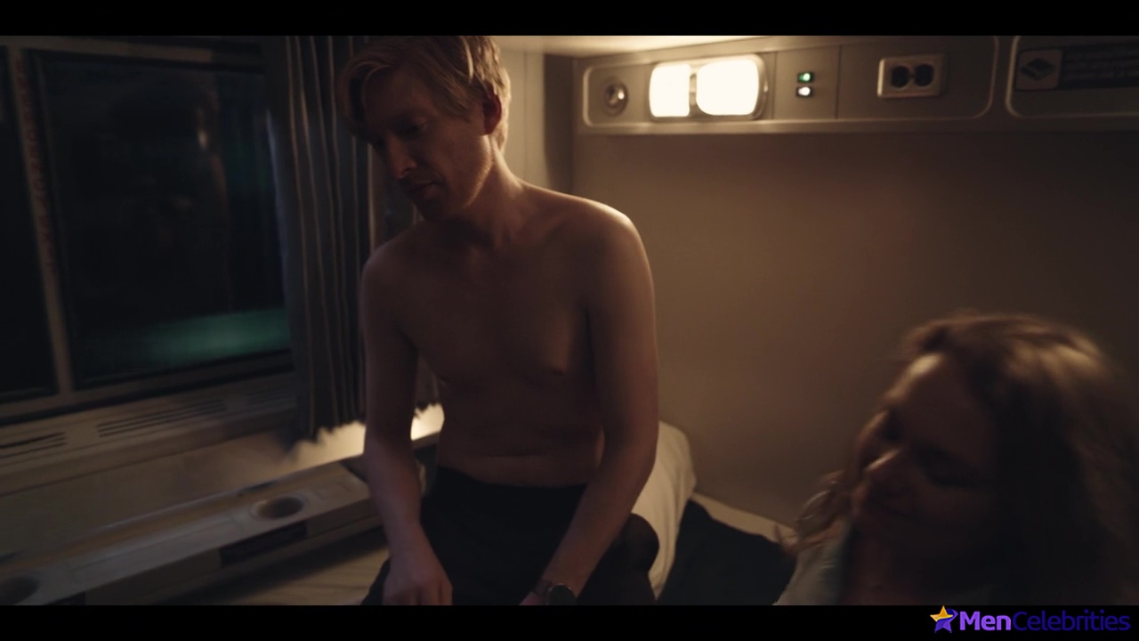 Domhnall Gleeson shirtless in Run