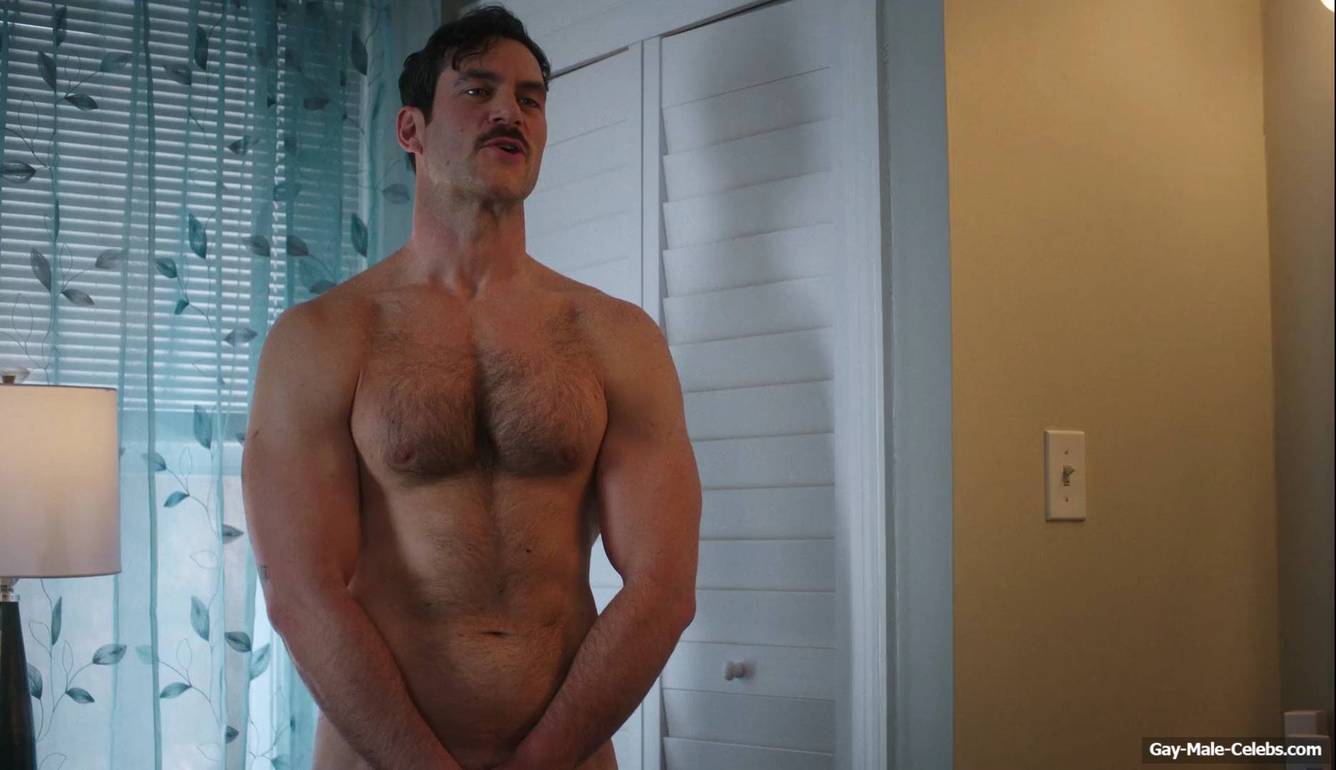 Evan Mulrooney Nude and Exposed His Muscle Ass in Tires