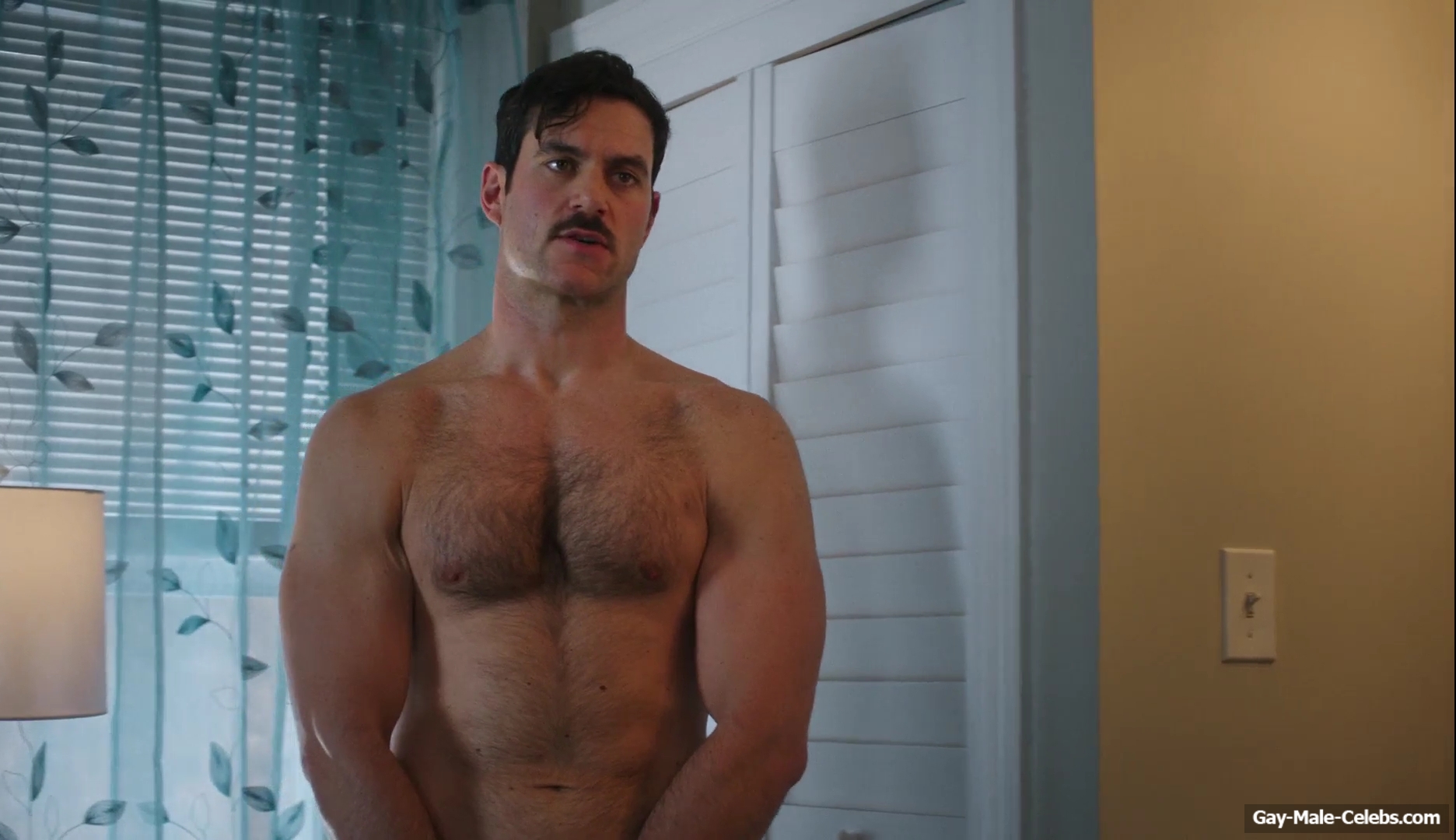 Evan Mulrooney Nude and Exposed His Muscle Ass in Tires
