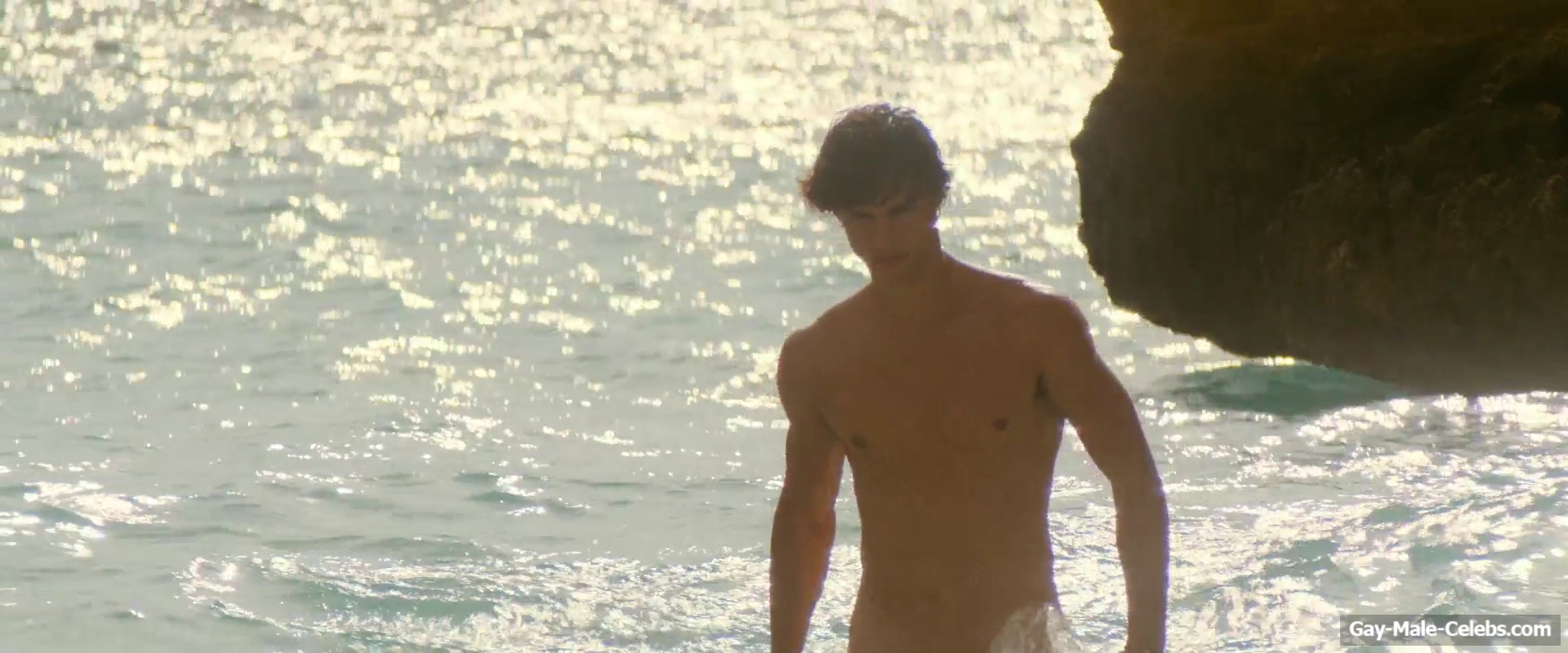 Fernando Lindez Nude And Hot Scenes in The Last Sunrise