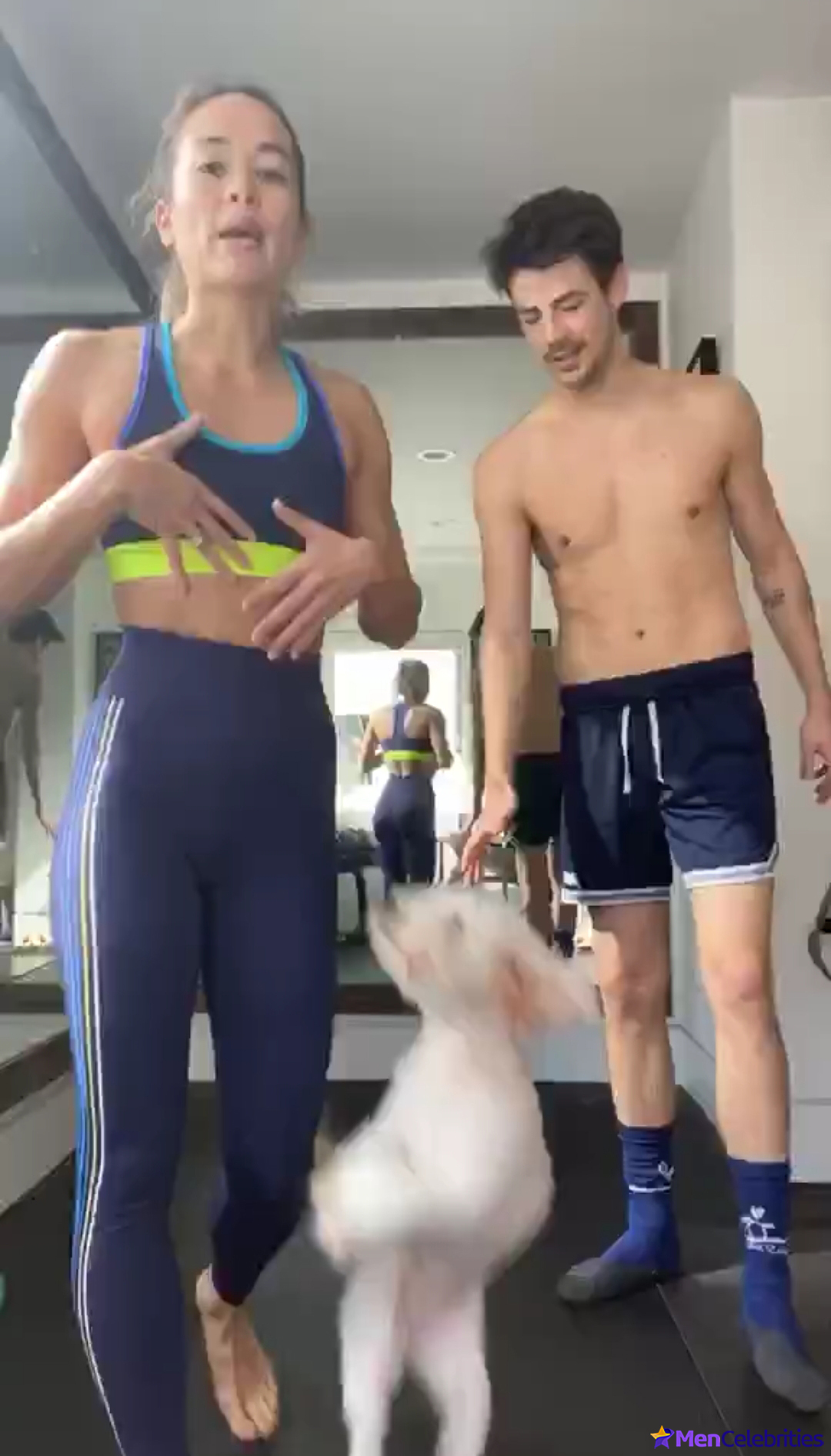 Grant Gustin nude and cock bulge pics