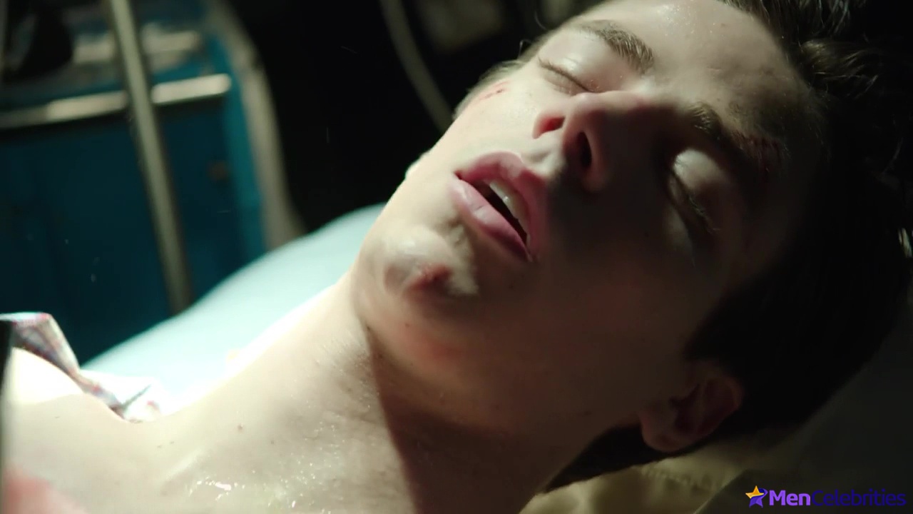 Grant Gustin shirtless and sexy in The Flash