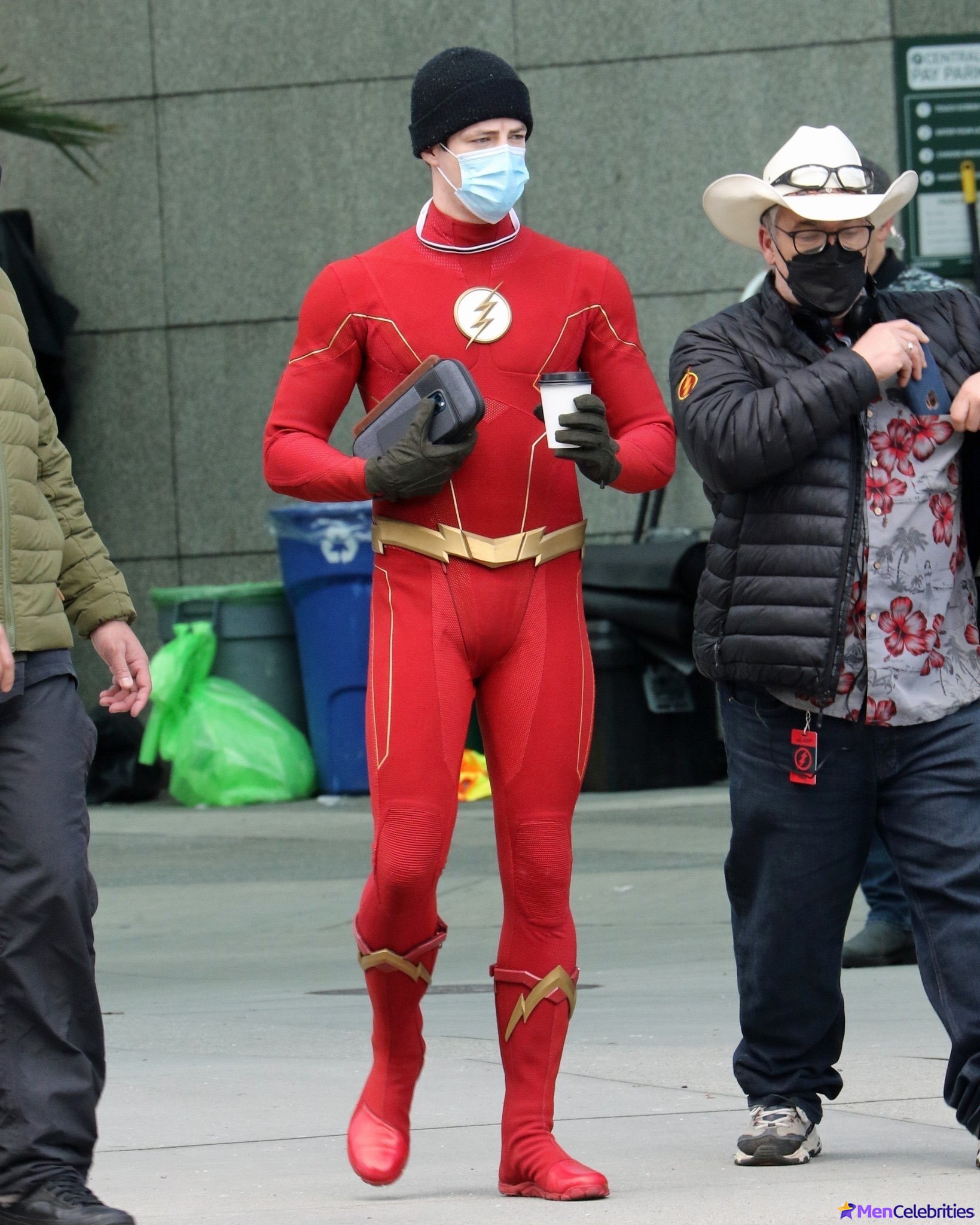 Grant Gustin nude and cock bulge pics