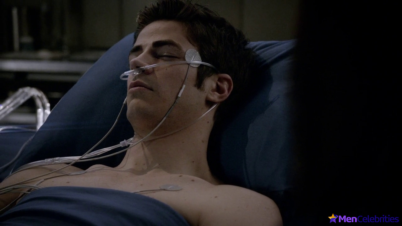 Grant Gustin shirtless and sexy in The Flash