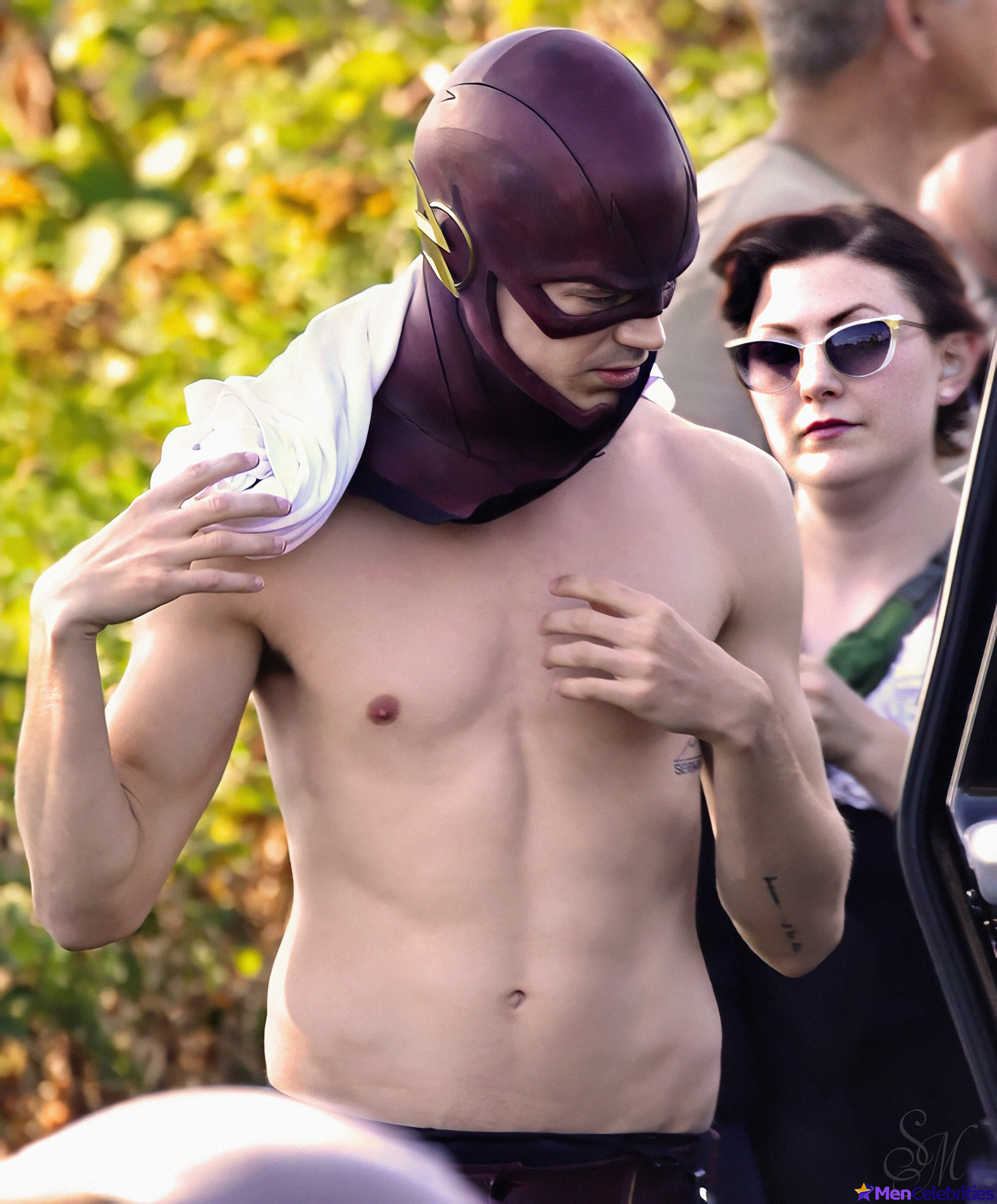 Grant Gustin nude and cock bulge pics